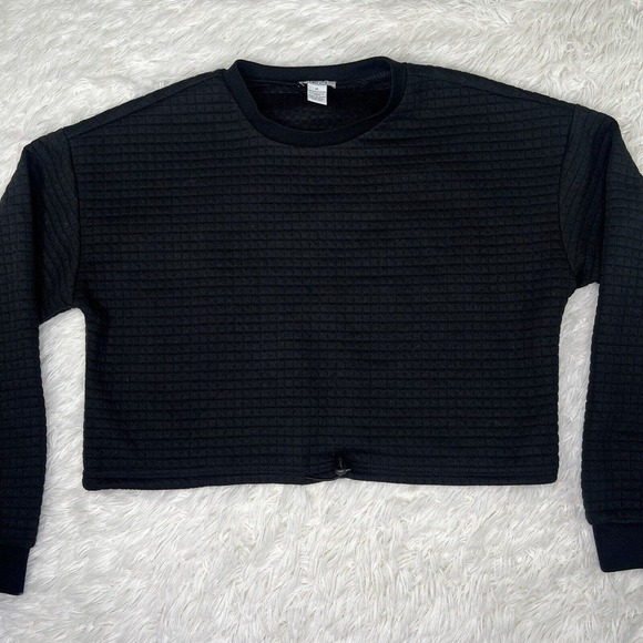 Women's Rue 21 Black Long Sleeve Cropped Button Front Pullover Sweater Size M - Picture 5 of 12
